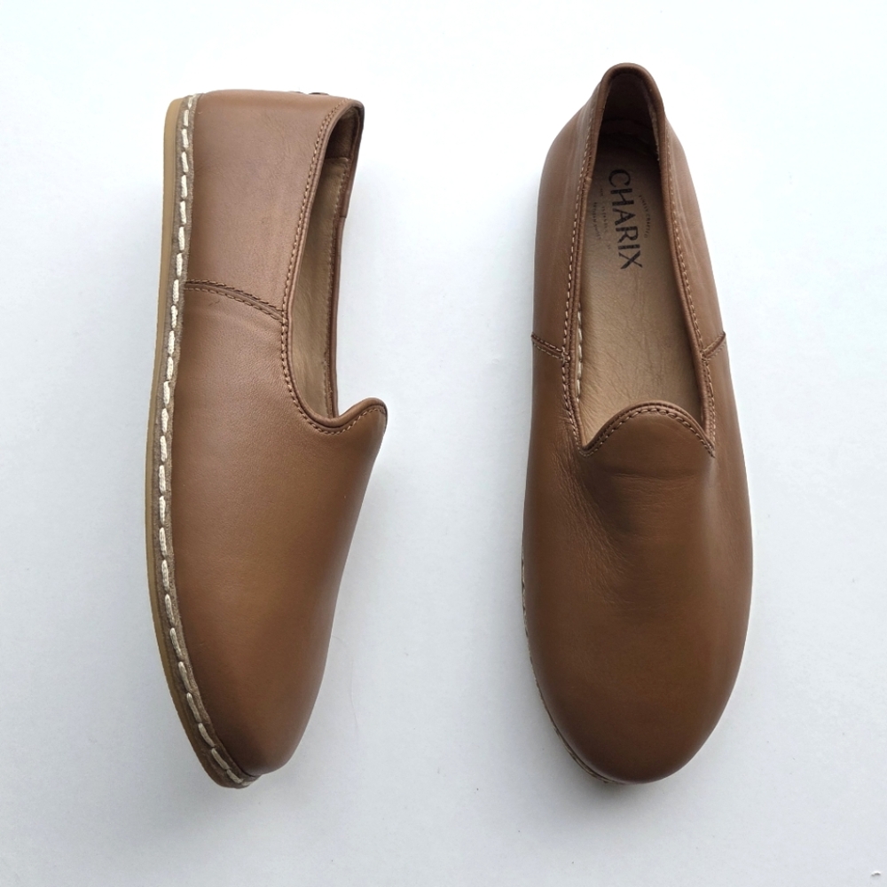 Charix Women's Tan Leather Loafers
